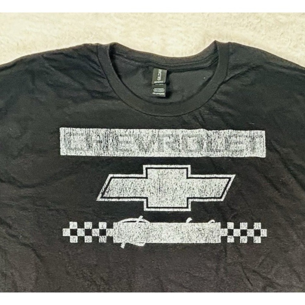 Retro Chevrolet Logo Distressed Graphic Tee Black Short Sleeve T-Shirt Mens 2XL